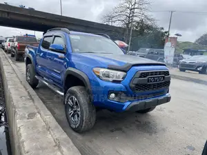 Toyota Tacoma TRD Sport 2018 Blue