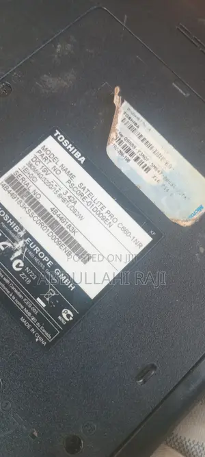 Laptop Toshiba Satellite Pro C650 4GB Intel Core i3 HDD 250GB