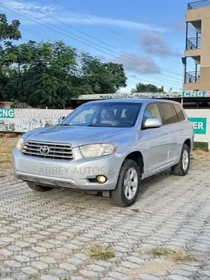 Toyota Highlander V6 2009 Silver