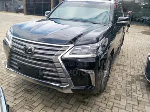 Lexus LX 2021 Black