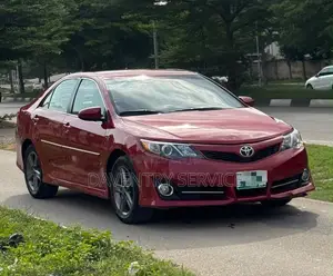 Toyota Camry 2014 Red