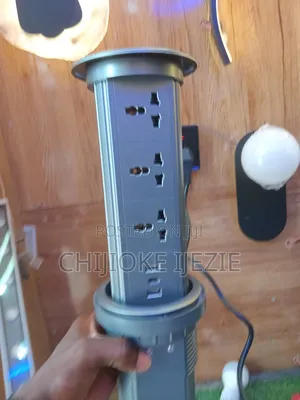 Pop Up Sockets