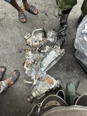 Gearbox Ford Escape 2.0 2013 Model Sold With Warranty