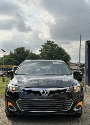 Toyota Avalon XLE FWDSedan (3.6L 6cyl 6A) 2016 Black
