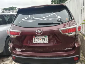 Toyota Highlander 2015 Brown