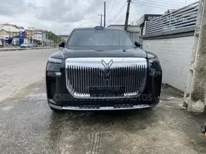 New Voyah Dream PHEV 2026 Black