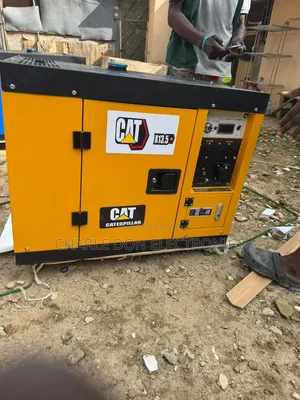 Powerful and Fuel-Efficient CAT 13.5kVA Diesel Soundproof Generator
