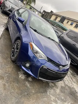 Toyota Corolla 2015 Blue