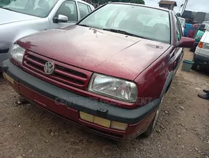 Volkswagen Vento 1997 Red
