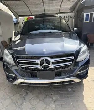 Mercedes-Benz GLE-Class 2016 Gray