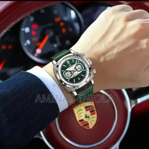 Perfectly Working Chronograph Poedagar Quartz Movement Wristwatch.