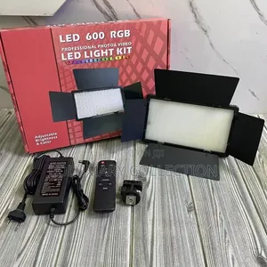 Led 600 Pro Led Light Kit RGB Comes With 2 Batteries