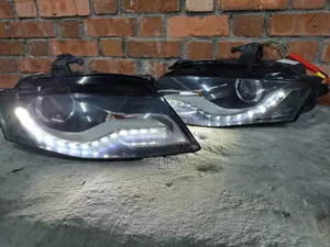 Set of Full Light Audi A4 2010
