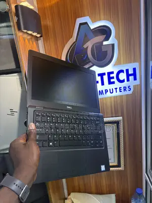 Laptop Dell Latitude 5290 8GB Intel Core i5 SSD 256GB