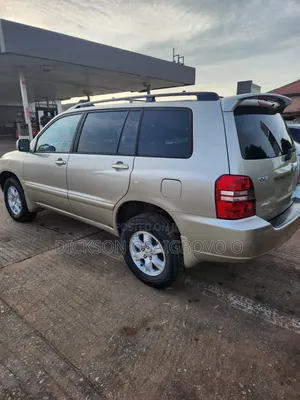 Toyota Highlander 2003 Gold