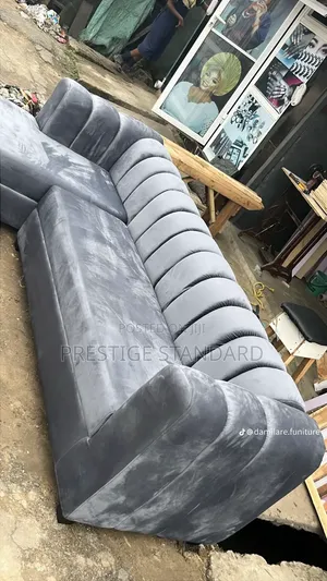 A Standard 7 Seater, With a Mixture of Brown and Ash