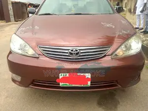 Toyota Camry 2006 Burgundy