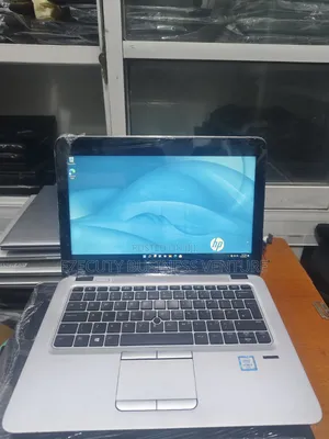Laptop HP EliteBook 820 G3 8GB Intel Core i5 SSD 256GB