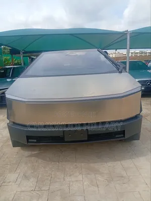 New Tesla Cybertruck Cyberbeast AWD 2025 Gray