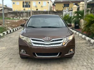 Toyota Venza 2010 Brown