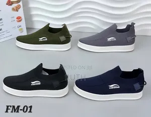 Men's Lightweight Breathable Slip-on Casual Sneakers