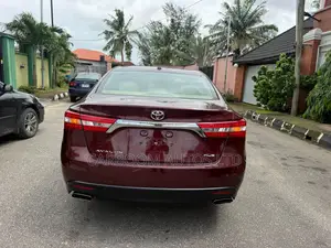 Toyota Avalon XLE Touring 4dr Sedan (3.5L 6cyl 6A) 2015