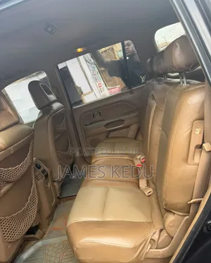 Honda Pilot 2005 Black