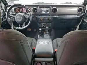 Jeep Wrangler Rubicon 2022 White