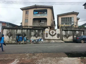 3bdrm Block of Flats in Street, Omole Phase 1 for sale
