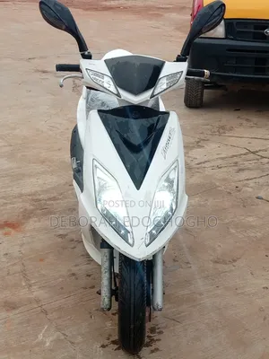 SYM Symnh 2022 White