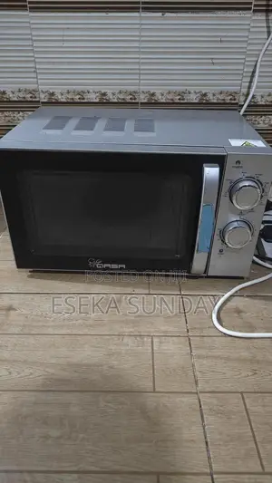 Microwave Oven