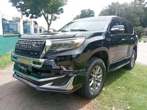 Toyota Land Cruiser Prado 2012 Black