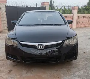 Honda Civic 1.8i VTEC Automatic 2008 Black