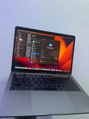 Laptop Apple MacBook Pro 2017 16GB Intel Core i7 SSD 1T