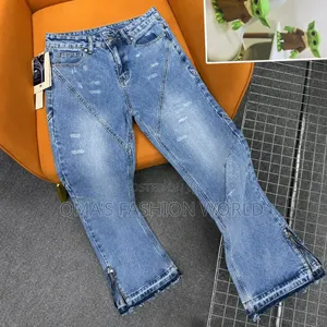 High Quality Baggy Jeans Available in Store .The Quality Is Topnotch