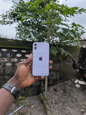 Apple iPhone 11 64 GB Purple