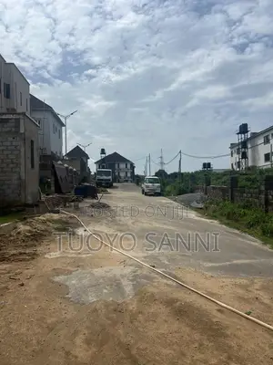 5bdrm Duplex in Micasa Royal Villa, Guzape District for Sale