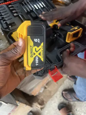 Impact Wrench Battery Screwing Machine