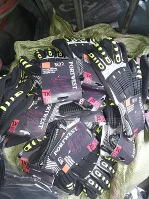 Portwest Safety Handgloves
