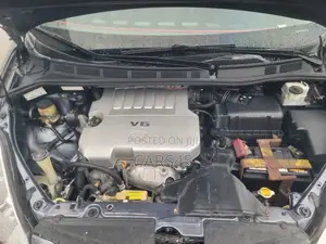 Toyota Sienna 2010 Gray
