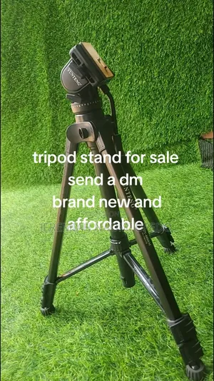 Professional Tripod Stand