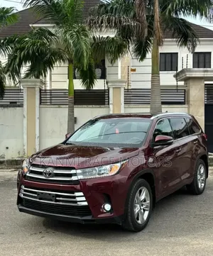Toyota Highlander 2017 Burgundy