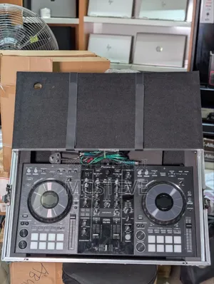 Pioneer Dj DDJ-800 Dj Mixer Controller With Bonus Box