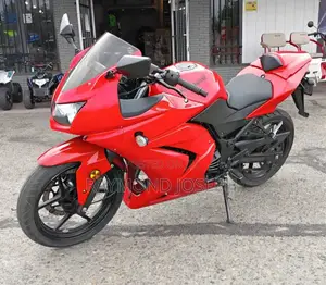 Kawasaki EX250 2010 Red