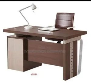 Imported Office Desk 1.4m