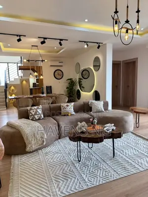 Luxury 4-Bedroom Maisonette With Rooftop Event Space in Lekki Phase 1