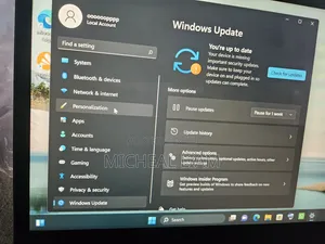 Laptop 4GB Intel SSD 128GB