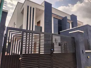 4bdrm House in Oluyole for sale