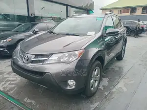 Toyota RAV4 2015 Gray