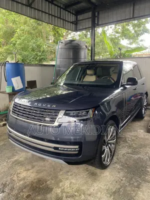 New Land Rover Range Rover P400 SE SWB 2026 Blue